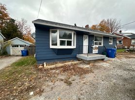 644 Main St E, Shelburne, ON