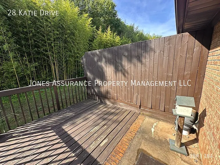 28 Katie Dr — Photo 17