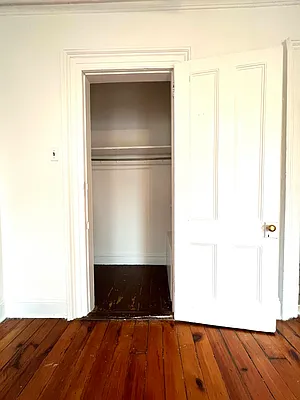 Rented by Compass | media 7