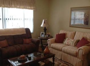 1632 Meadowbrook St, Lake Placid, FL 33852