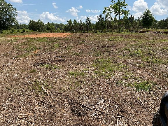 4th image of 3575 Centenary Rd