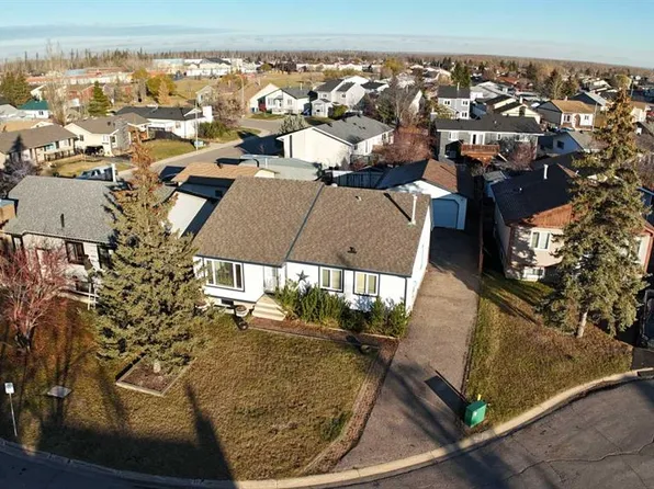 105 W Farrell Cv, Wood Buffalo, AB T9K 1N9