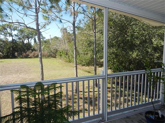 4th image of 9070 Pinehaven Way