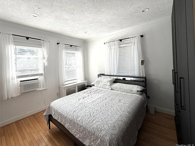 411 Elm St — Photo 11