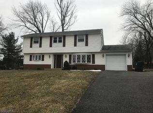 15 Parker Ln, Parsippany Troy Hills Twp., NJ 07927