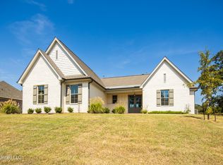 132 Farley Rd, Byhalia, MS 38611