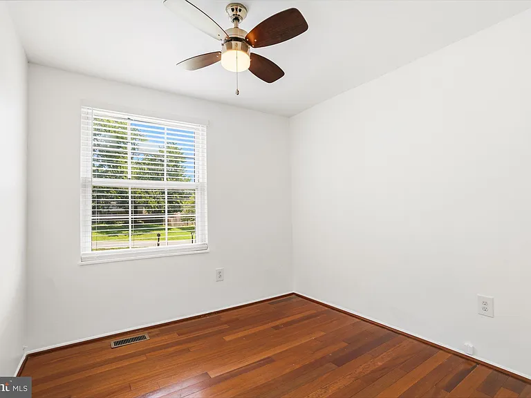 15304 Good Hope Rd — Photo 12