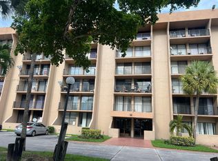 16751 NE 9th Ave APT 404, North Miami Beach, FL 33162