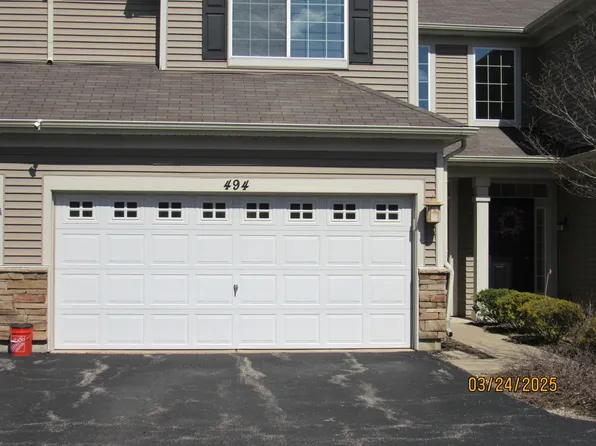 494 S Jade Ln, Round Lake, IL 60073