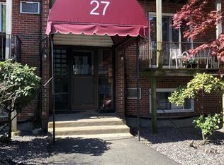 27 Gordon St APT 101, Framingham, MA 01702