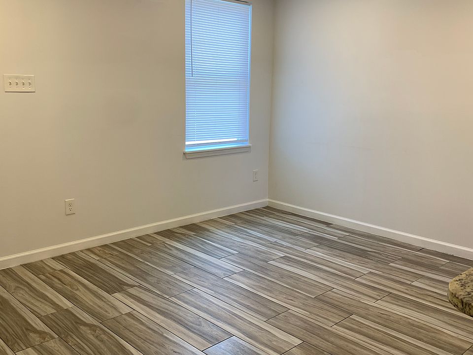 1st image of 8322-28 Palm St #1A