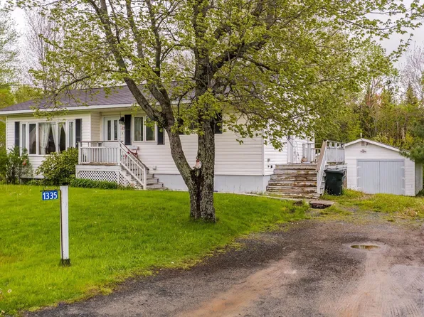 1335 Highway 2, Lantz, NS B2S 1Z2