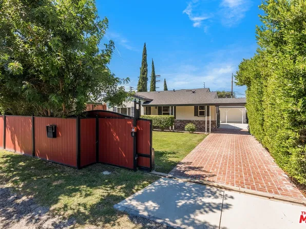 12041 Hartsook St, Valley Village, CA 91607