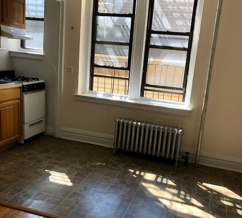 1st image of 34-17 30th St