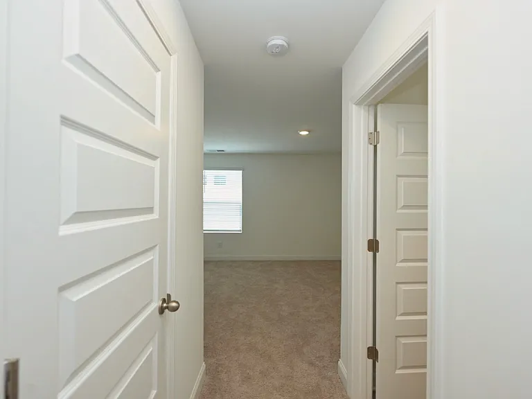 161 Crabourne Dr — Photo 54