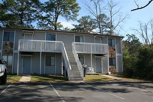 1st image of 285 Dixie Dr APT D1