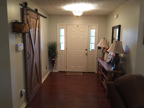2nd image of 101 Denton Ct