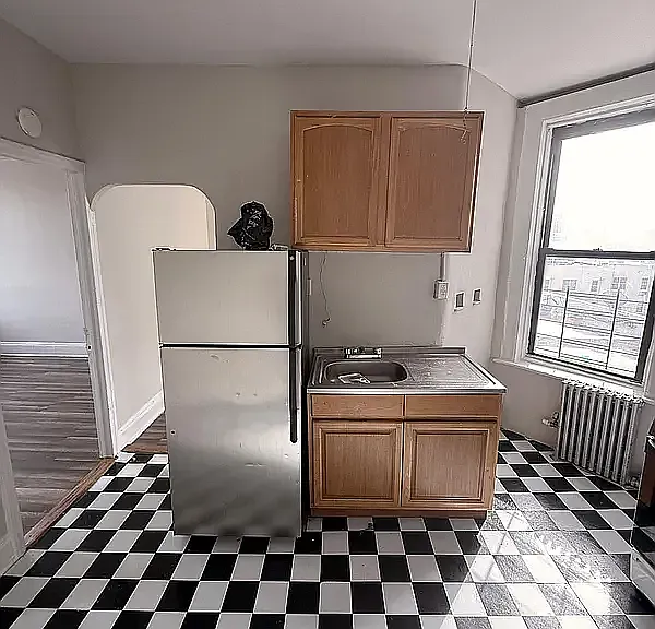 2382 Dean St #13 — Photo 3