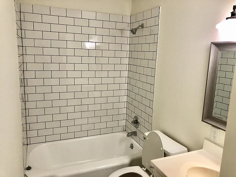 235 Oliver St — Photo 10