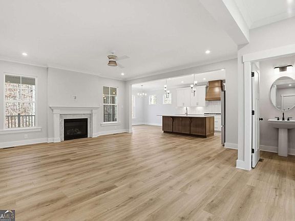 7th image of this home