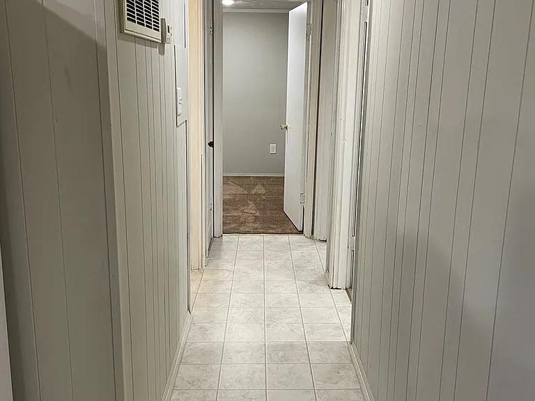203 Barnhill St — Photo 7