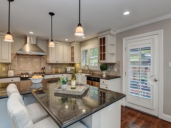 5th image of 2140 Cheryl Way