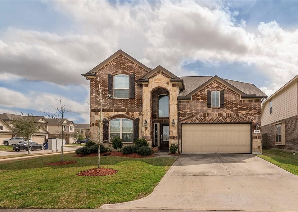 1st image of 4442 Juniper Bay Ln
