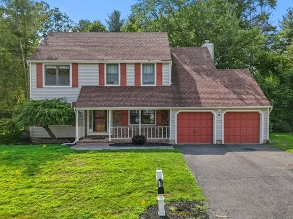 27 Susquehanna Trl, Branchburg Twp., NJ 08876