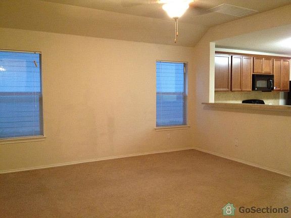 2nd image of 12204 Ferrystone Cv
