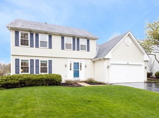 321 Inverness Dr, Aurora, IL 60502