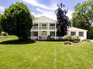 601 Thornberry Trl, North Lima, OH 44452