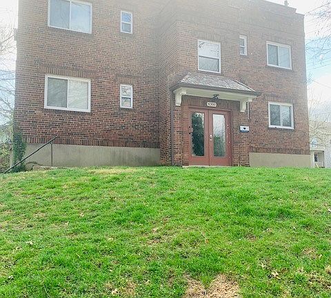 3rd image of 4300 Erie Ave APT 6