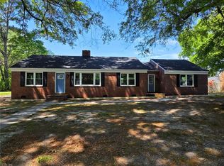 5901 Chuckatuck Ln, Suffolk, VA 23432