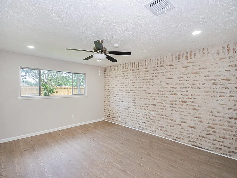 16911 Bougainvilla Ln — Photo 23
