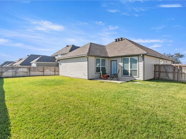 1925 Viva Rd #1925, Bryan, TX 77807