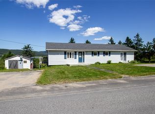 16 Main Road, Upper Ferry, NL A0N1J0