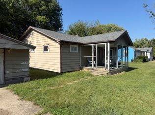 9236 N Friendship Dr, Taylorsville, IN 47280