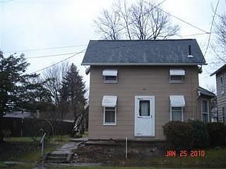 1st image of 119 Morse Ave