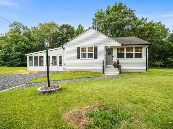 1650 Buerger St, Egg Harbor City, NJ 08215