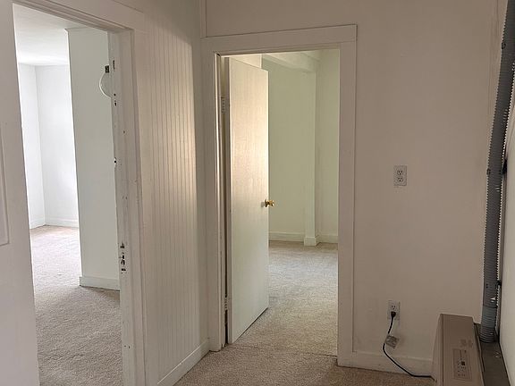 4th image of 16 Saint Louis St #2