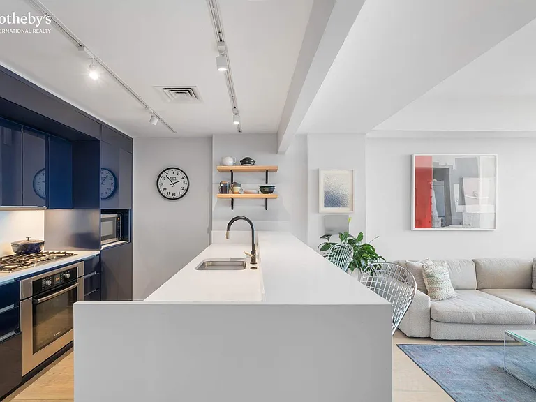 50 Franklin St #16B — Photo 10