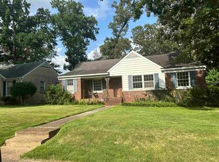 926 Robin Hood Ln, Memphis, TN 38111