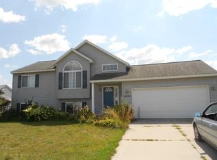 11542 Barnsley, Lowell, MI 49331