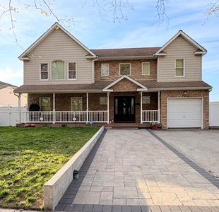 722 Palmetto Drive, Franklin Square, NY, 11010