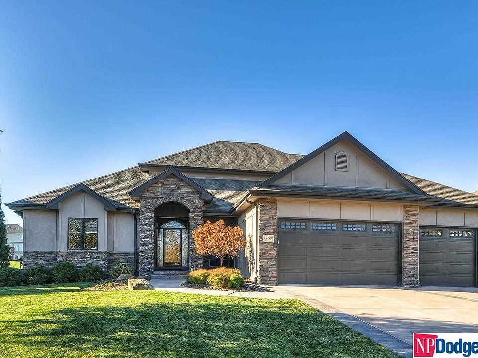 1st image of 10320 Spyglass Dr