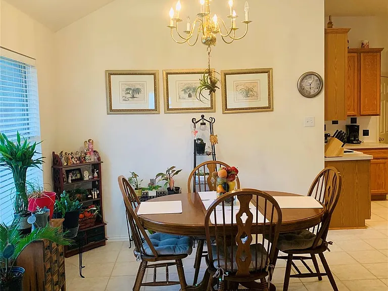 5632 Overland Dr — Photo 13