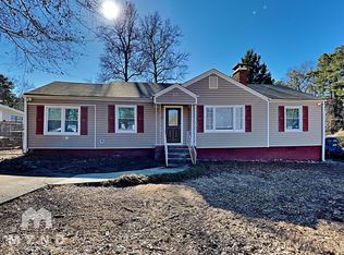 517 Ivy Ln, Stockbridge, GA 30281