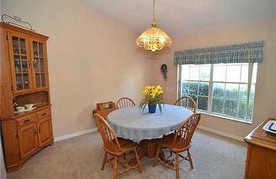 3rd image of 432 Wilmington Cir