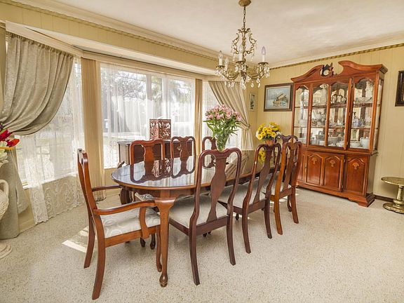 4th image of 1214 Banana River Dr