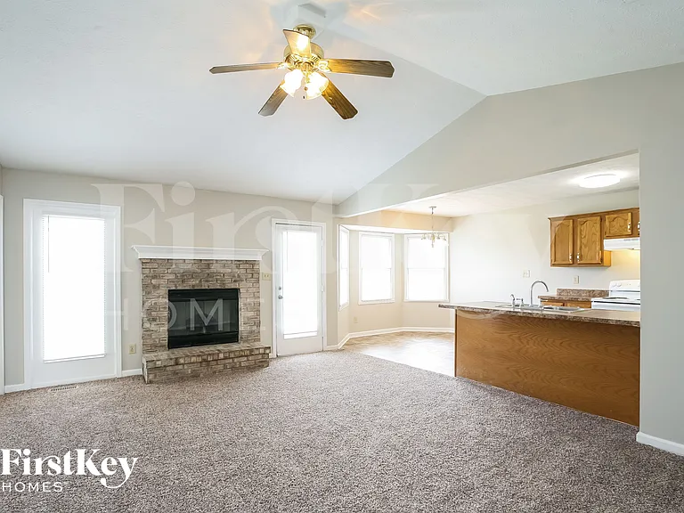 221 Westridge Blvd — Photo 5